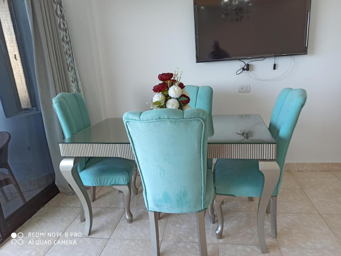 شقةفاخرةبجليم على البحر مباشرة Apartmán Alexandrie